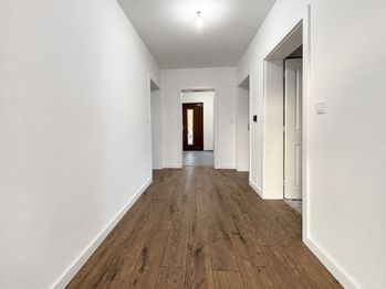 chodba 1NP - Prodej domu 152 m², Horní Planá