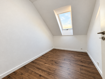 šatna/kancelář 2NP - Prodej domu 152 m², Horní Planá