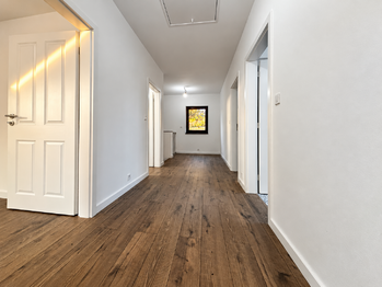 chodba 2NP - Prodej domu 152 m², Horní Planá