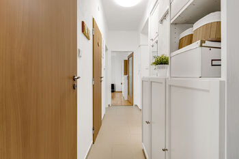 Prodej bytu 2+1 v osobním vlastnictví 51 m², Žebrák