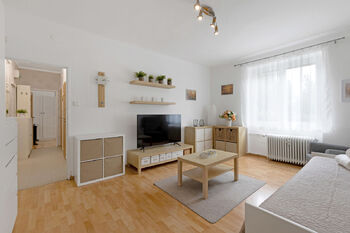 Prodej bytu 2+1 v osobním vlastnictví 51 m², Žebrák