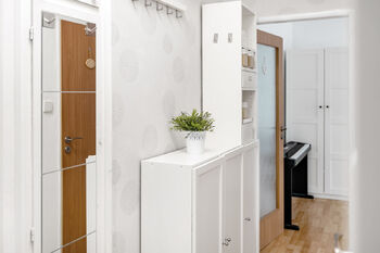 Prodej bytu 2+1 v osobním vlastnictví 51 m², Žebrák