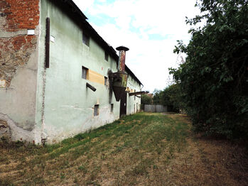 Prodej skladovacích prostor, Krasonice