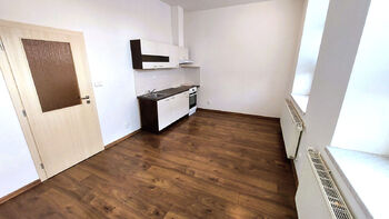 Pronájem bytu 1+kk v osobním vlastnictví 31 m², Rousínov