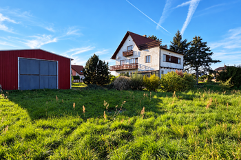 Prodej domu 132 m², Tři Dvory