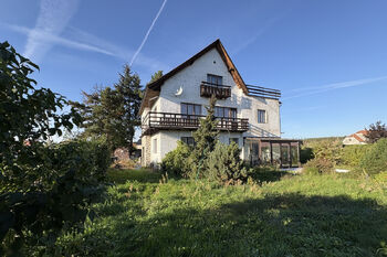 Prodej domu 132 m², Tři Dvory