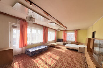 Prodej domu 132 m², Tři Dvory