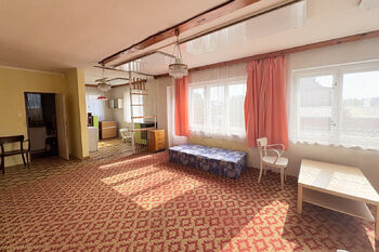 Prodej domu 132 m², Tři Dvory