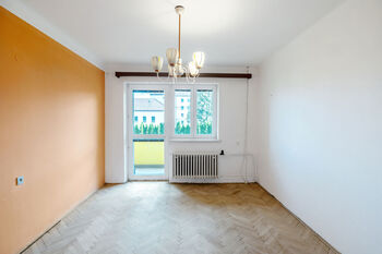 Lucie Krechterová I +420 721 415 122 I lucie.krechterova@remax.cz - Prodej bytu 4+1 v osobním vlastnictví 80 m², Hlučín