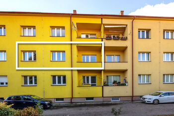 Lucie Krechterová I +420 721 415 122 I lucie.krechterova@remax.cz - Prodej bytu 4+1 v osobním vlastnictví 80 m², Hlučín