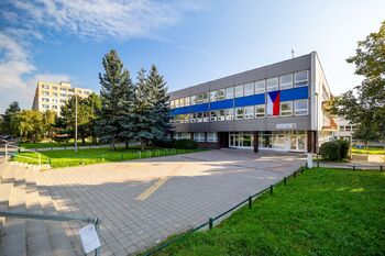 Prodej bytu 3+1 v osobním vlastnictví 81 m², Praha 10 - Petrovice
