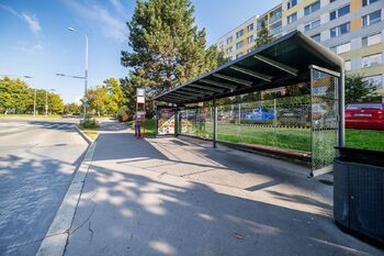 Prodej bytu 3+1 v osobním vlastnictví 81 m², Praha 10 - Petrovice