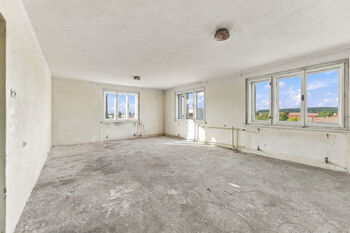 Prodej domu 182 m², Horní Ředice