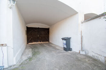 Prodej domu 235 m², Velké Žernoseky