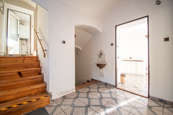 Prodej domu 235 m², Velké Žernoseky