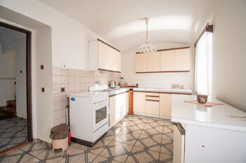 Prodej domu 235 m², Velké Žernoseky