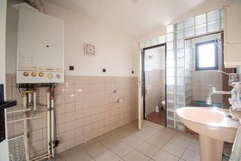 Prodej domu 235 m², Velké Žernoseky
