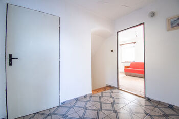 Prodej domu 235 m², Velké Žernoseky