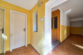 Prodej domu 170 m², Provodov-Šonov