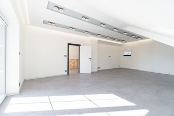 Pronájem domu 214 m², Ostrava