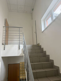 Pronájem kancelářských prostor 229 m², Brno