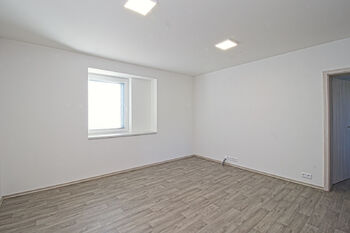 Pronájem domu 102 m², Zruč-Senec