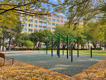 Prodej bytu 3+1 v osobním vlastnictví 70 m², Praha 10 - Horní Měcholupy