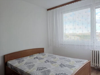 Pronájem bytu 3+1 v družstevním vlastnictví 72 m², Praha 4 - Modřany