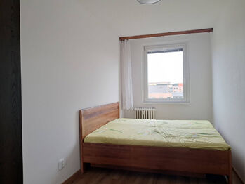 Pronájem bytu 3+1 v družstevním vlastnictví 72 m², Praha 4 - Modřany