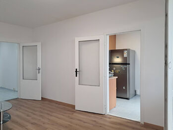 Pronájem bytu 3+1 v družstevním vlastnictví 72 m², Praha 4 - Modřany