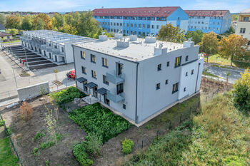 Pronájem bytu 1+kk v osobním vlastnictví 25 m², Milovice
