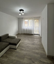 Prodej bytu 3+1 v osobním vlastnictví 57 m², Zběšičky