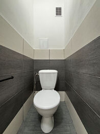 Prodej bytu 3+1 v osobním vlastnictví 57 m², Zběšičky
