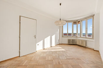 Prodej bytu 2+1 v osobním vlastnictví 91 m², Praha 10 - Vinohrady