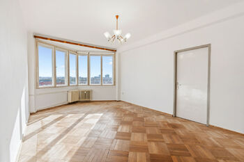 Prodej bytu 2+1 v osobním vlastnictví 91 m², Praha 10 - Vinohrady