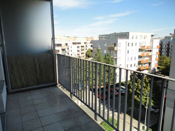 Pronájem bytu 1+kk v osobním vlastnictví 36 m², Praha 10 - Strašnice