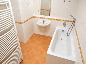Pronájem bytu 1+kk v osobním vlastnictví 36 m², Praha 10 - Strašnice