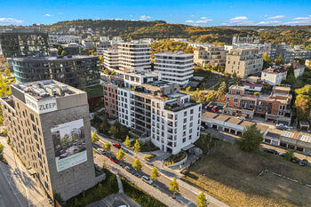 Pohled na dům - Prodej bytu 1+kk v osobním vlastnictví 38 m², Praha 5 - Jinonice