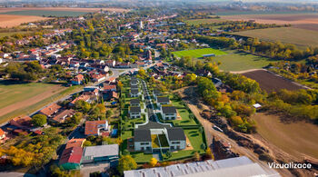 Prodej pozemku 8189 m², Vyškov