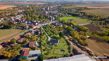 Prodej pozemku 8189 m², Vyškov