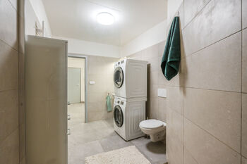 Prodej bytu 2+kk v osobním vlastnictví 45 m², Hostivice