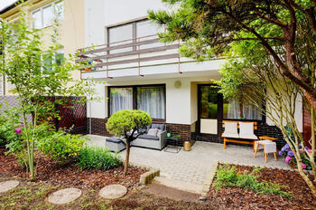1NP Terasa z kuchyně - Prodej domu 298 m², Brno