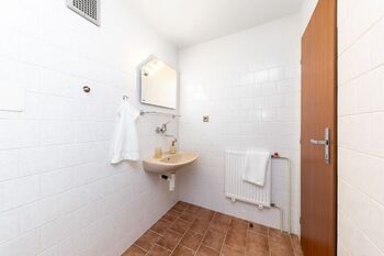 4NP Koupelna - Prodej domu 298 m², Brno