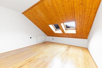 4NP Pokoj 1 - Prodej domu 298 m², Brno