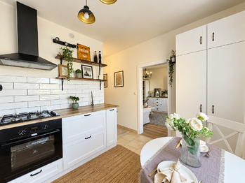 Prodej bytu 3+1 v osobním vlastnictví 79 m², Chomutov