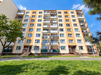Prodej bytu 3+1 v osobním vlastnictví 79 m², Chomutov