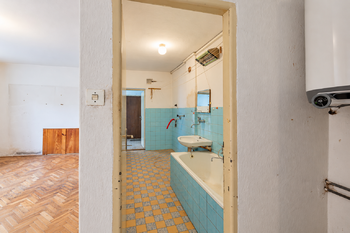 Prodej domu 240 m², Polička