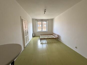 ložnice - Pronájem bytu 2+1 v osobním vlastnictví 57 m², Plzeň
