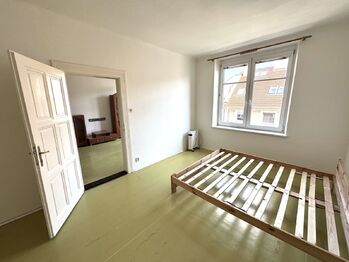 ložnice - Pronájem bytu 2+1 v osobním vlastnictví 57 m², Plzeň