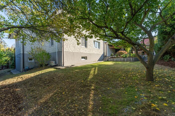 Prodej domu 300 m², Praha 6 - Nebušice